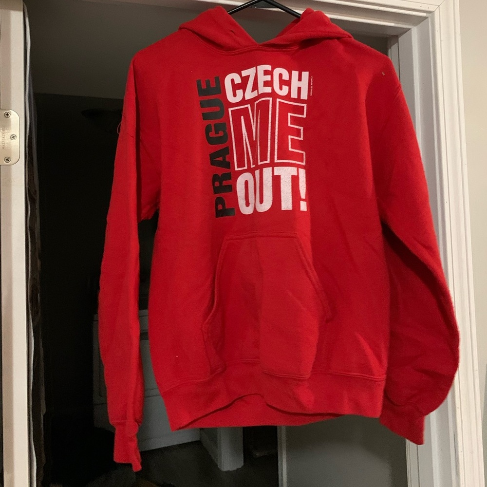 S Prague tourist hoodie